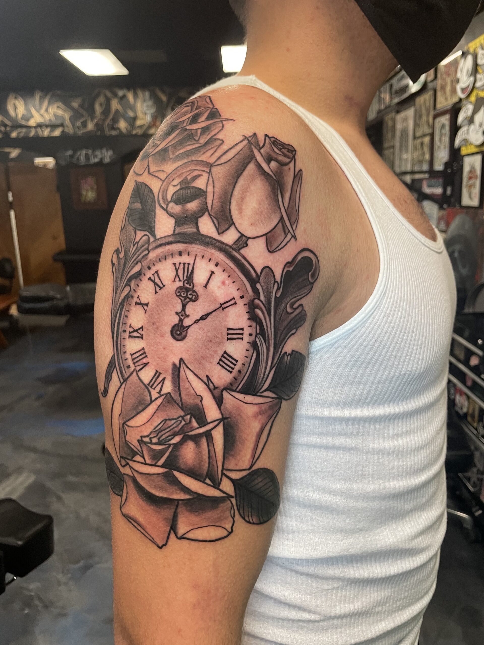 Pocketwatch-halfsleeve-tattoo-brandon-castillo